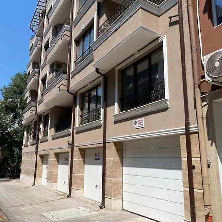 Kashmir Deluxe With Parking * Burgas City