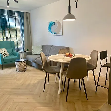 Kashmir Deluxe With Parking Apartament *