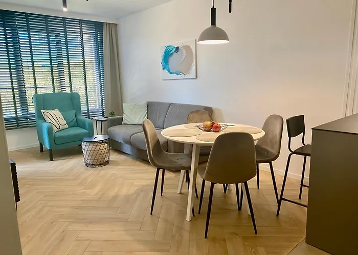 Kashmir Deluxe With Parking Apartamento *